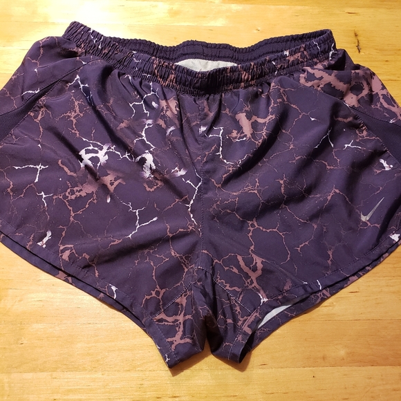 Nike Running Shorts - Picture 2 of 10